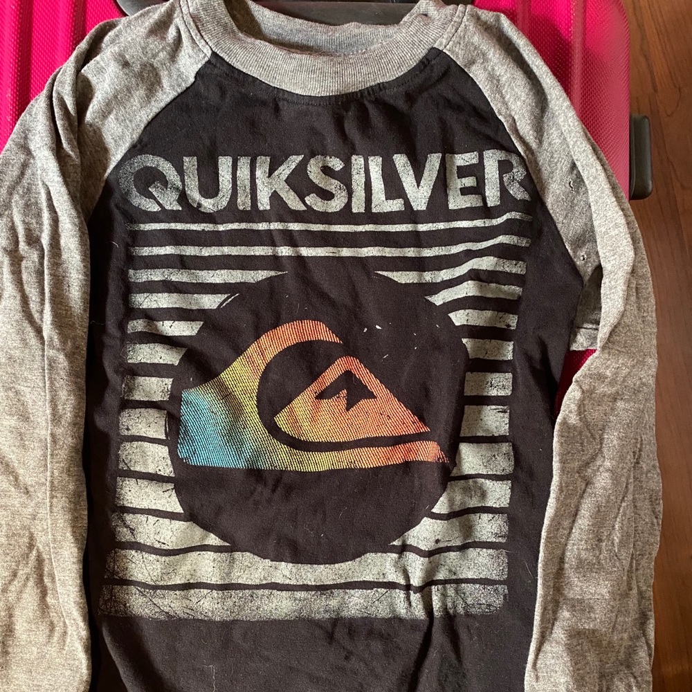 Quicksilver Long Sleeve Shirt Boys Size 6